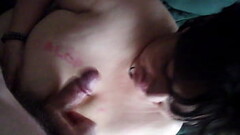 La grosse salope se fait arroser les miches Thumb