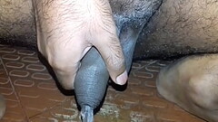 mayanmandev pissing video part 2 Thumb