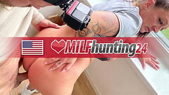 Sex addicted MILF Hunter bangs filthy old broad Adrienne Kiss in his flat &amp_ nuts in her mouth (F Thumb