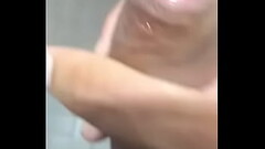 Hetero batendo punheta | Enganado por fake Thumb