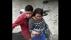 A Escondidas En Una Moto Thumb