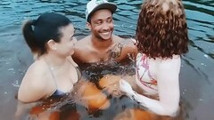 Domingo de elei&ccedil_&atilde_o pol&iacute_tica levei as gatas para o rio veja o que aconteceu muit Thumb