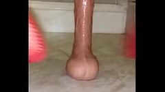 Mi culito insaciable comiendose mis juguetes ricos y casi me rompe mi calzon Thumb