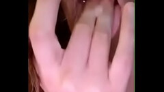Rica masturbandose Thumb
