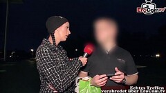 Deutsches Stra&szlig_encasting - Fremde M&auml_nner nach sex gefragt Thumb