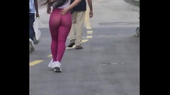 Casada quase nua na rua de cal&ccedil_a legging transparente Luana Kazaki Thumb