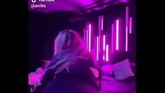 Anitta dan&ccedil_ando sua m&uacute_sica nova Thumb