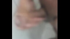 Punheta antes do banho Thumb