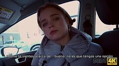 DEBT4k. La chica tiene un pr&eacute_stamo, &iquest_por qu&eacute_ le pide a un extra&ntilde_o que lo Thumb