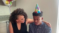 nobody came to my birthday party (instagram @lastlild) Thumb