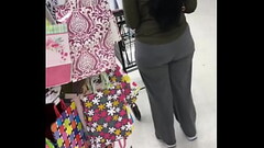 Arab x Latina milf candid comp Thumb