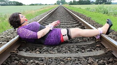 Dizzy Miss Sizzy: On The Tracks Again! Thumb