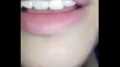 Mi amiga Tania me la chupa y me masturba con sus tetitas Thumb