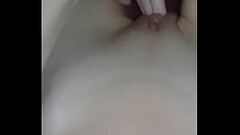 Novinha da buceta branquinha na siririca Thumb