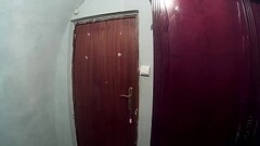 Me vienen a arreglar la puerta de casa y me acabo comiendo toda su corrida en la cara. No hay nada q Thumb