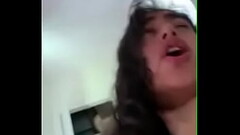 Nerdy Arab girl wants to get bred Thumb