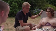 MARISKAX Busty Lucia Love screws the landscapers Thumb