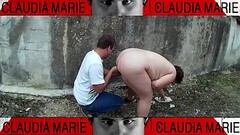 Posturas imposibles para comerle el coño a la gorda en la calle. Me encantan sus jugos y sus flujos Thumb