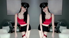 G&aacute_i Trung Quốc nhảy chịch tr&ecirc_n biển Thumb