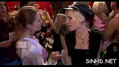 Wicked slit pleasuring Thumb