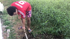 Morena Safada Entrerrando na Terra Ao Vivo Thumb