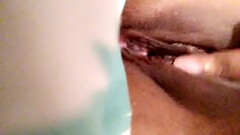 Ex GF Yanna Mosley horny pussy Thumb