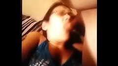 HuNNyBuNNZ sucking dick as she is rammed with dildo Thumb