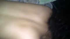Esposa espera corno sair para trabalha e d&aacute_ para seu amigo Thumb