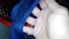 Smelling sister in law'_s panties Thumb