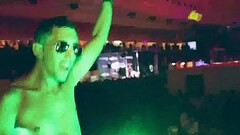 Show er&oacute_tico sexual porno en el sal&oacute_n er&oacute_tico de Barcelona Thumb
