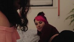 AGATHA LUDOVINO E MILA SPOOK SE PEGAM E MOSTRAM TUDO EM BALADA Thumb