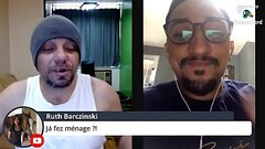 PORNSTAR PISTOLINHA ATOR RESPONDENDO PERGUNTAS PICANTES E INDECENTES DO PUBLICO Thumb
