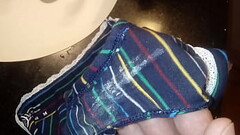 Smelling sister in law'_s panties Thumb
