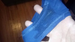 Smelling Dirty panties Thumb