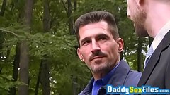 Mature hunk seduces y. gay and analfucks him outdoors Thumb