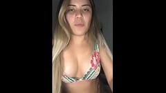 Gozando na siririca na quarentena Thumb