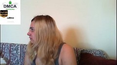 Horny Babe Touches Herself Vigorously On Cam - cam girl From United States of America Thumb