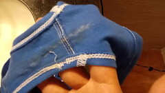 Smelling Dirty panties Thumb