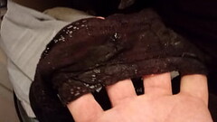 Smelling sister in law'_s panties Thumb