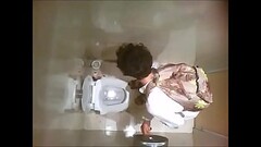 Boyzinho Safadinho Vendo Revista Porn e Ficando De Pau Duro P.1 Thumb