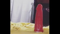 Sentando no consolo gigante Thumb