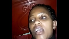 Mrembo kwa phone Thumb
