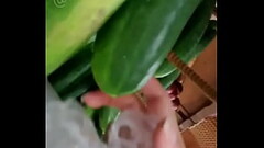 De paseio sem calcinha no supermercado Thumb