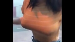 Novinha se exibindo em publico Thumb