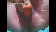 Mi amiga jugando con una zanahoria Thumb