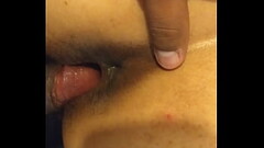 Le acaricio el culito a mi tetona mientras le meto la verga Thumb
