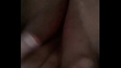Masturbandome solita necesito a alguien que se venga en mi Thumb