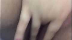 Chica caliente de Medell&iacute_n-Colombia me manda este video masturbandose!! Thumb