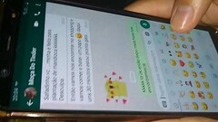 Baixei o app do Tinder e tomei no cu. Veja mais em xv Red Thumb