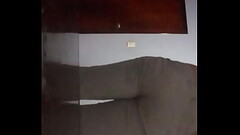 Me quito la ropa y muestro mi culote Thumb
